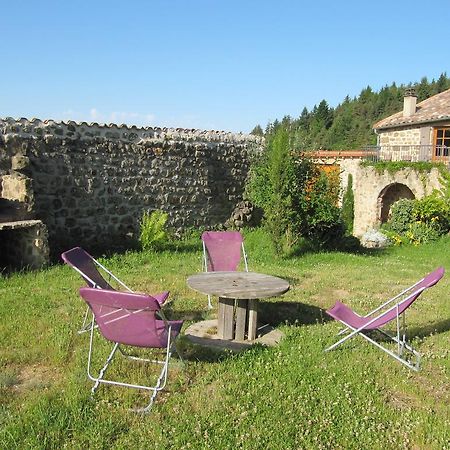 Le Petit Rias Gite Soleil Saint Maurice en Chalencon Exterior photo